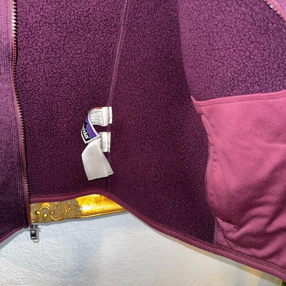Patagonia Zip Front Purple Better Sweater with Pockets Girls Size XL 14 Used - Picture 4 of 5